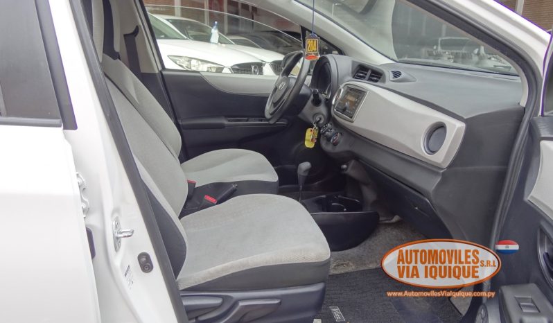 
								TOYOTA NEW VITZ AÑO 2014 full									