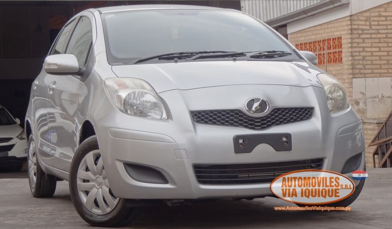 
								TOYOTA NEW VITZ AÑO 2010 full									