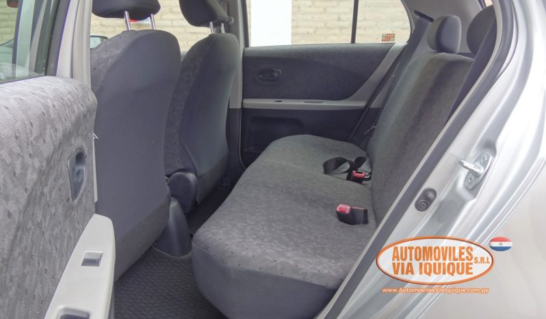 
								TOYOTA NEW VITZ AÑO 2010 full									