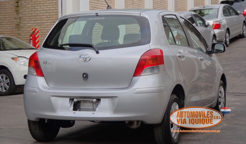 
								TOYOTA NEW VITZ AÑO 2010 full									
