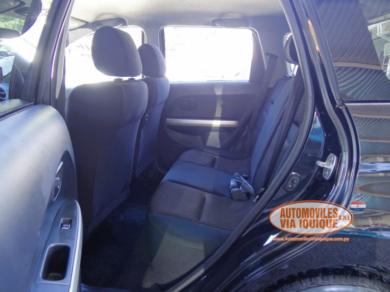 
								TOYOTA IST AÑO 2003 full									