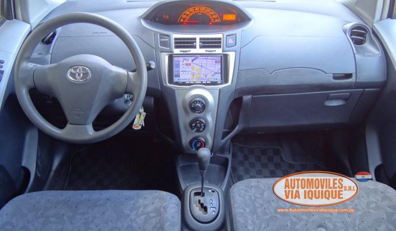 
								TOYOTA NEW VITZ AÑO 2010 full									