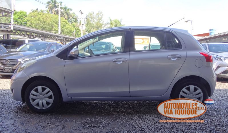 
								TOYOTA NEW VITZ AÑO 2010 full									