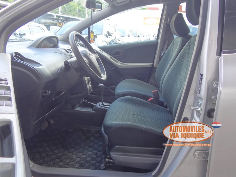 
								TOYOTA NEW VITZ AÑO 2007 full									