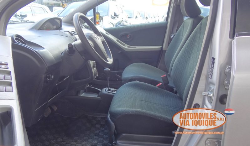 
								TOYOTA NEW VITZ AÑO 2007 full									