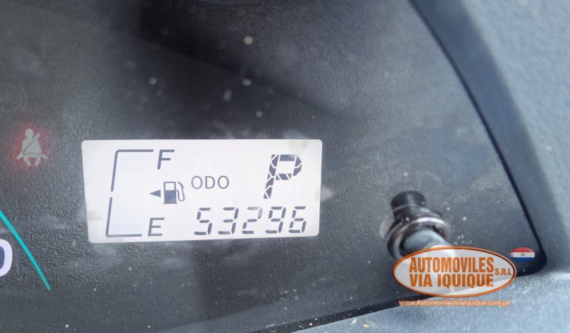 
								TOYOTA NEW VITZ AÑO 2007 full									