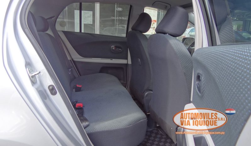 
								TOYOTA NEW VITZ AÑO 2007 full									