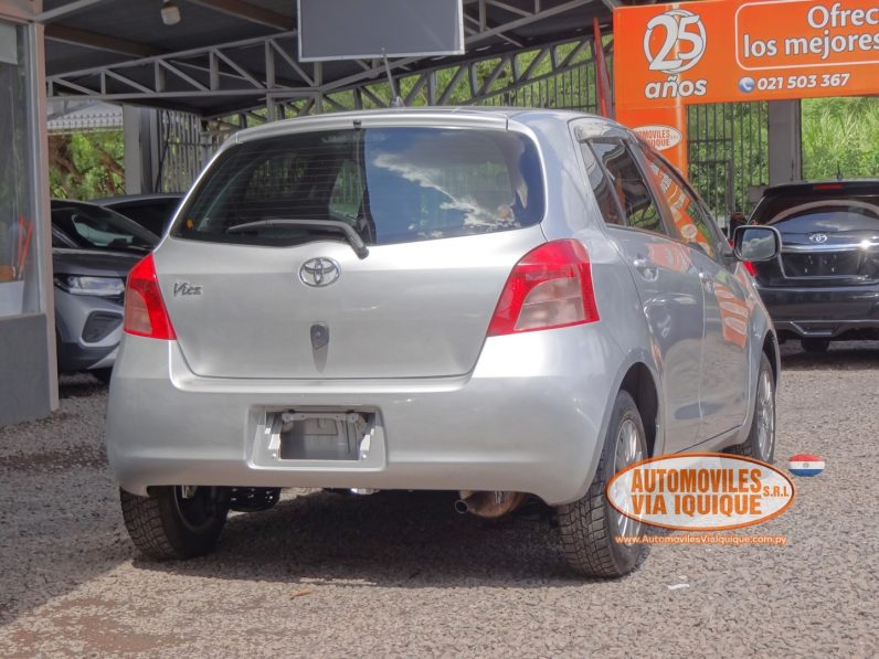
								TOYOTA NEW VITZ AÑO 2007 full									