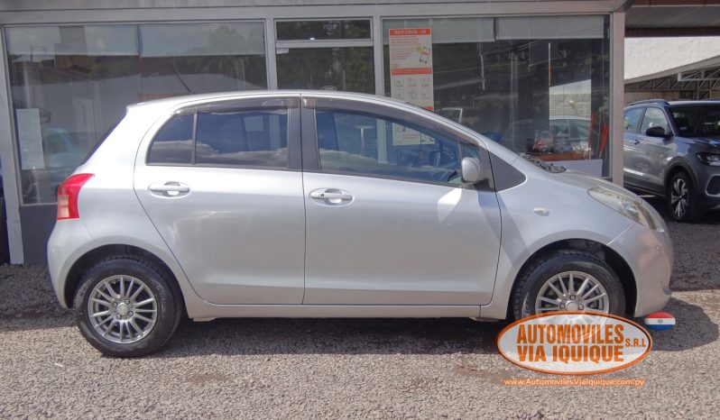 
								TOYOTA NEW VITZ AÑO 2007 full									