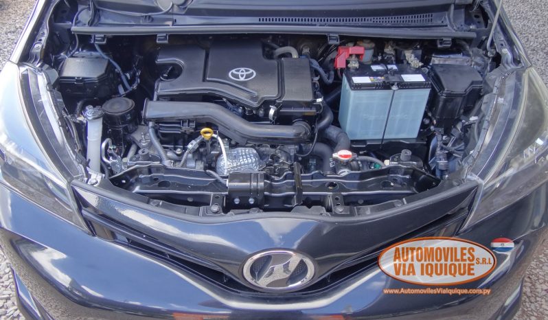 
								TOYOTA NEW VITZ AÑO 2016 full									