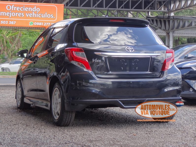 
								TOYOTA NEW VITZ AÑO 2016 full									