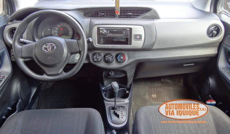 
								TOYOTA NEW VITZ AÑO 2016 full									