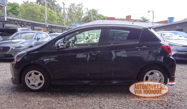 
								TOYOTA NEW VITZ AÑO 2016 full									