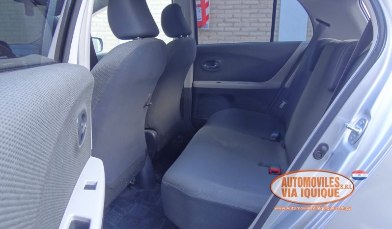 
								TOYOTA NEW VITZ AÑO 2010 full									