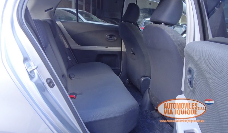 
								TOYOTA NEW VITZ AÑO 2010 full									