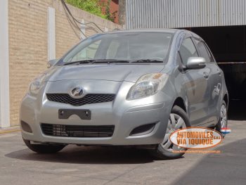 TOYOTA NEW VITZ AÑO 2010