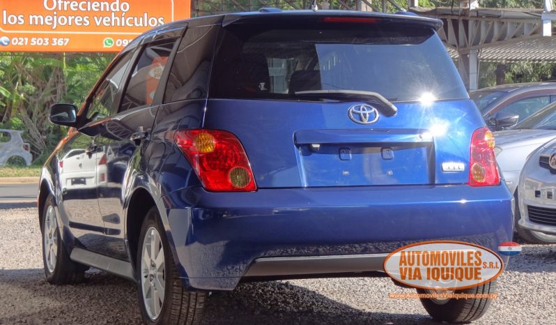 
								TOYOTA IST AÑO 2004 full									