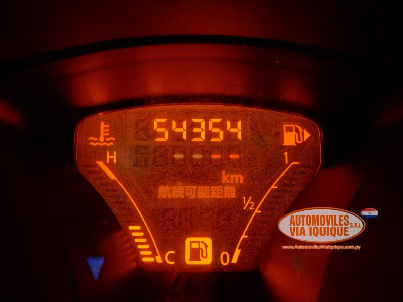 
								NISSAN JUKE AÑO 2011 full									