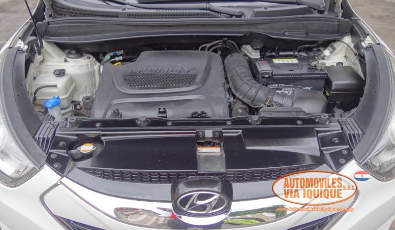 
								Hyundai Tucson full									