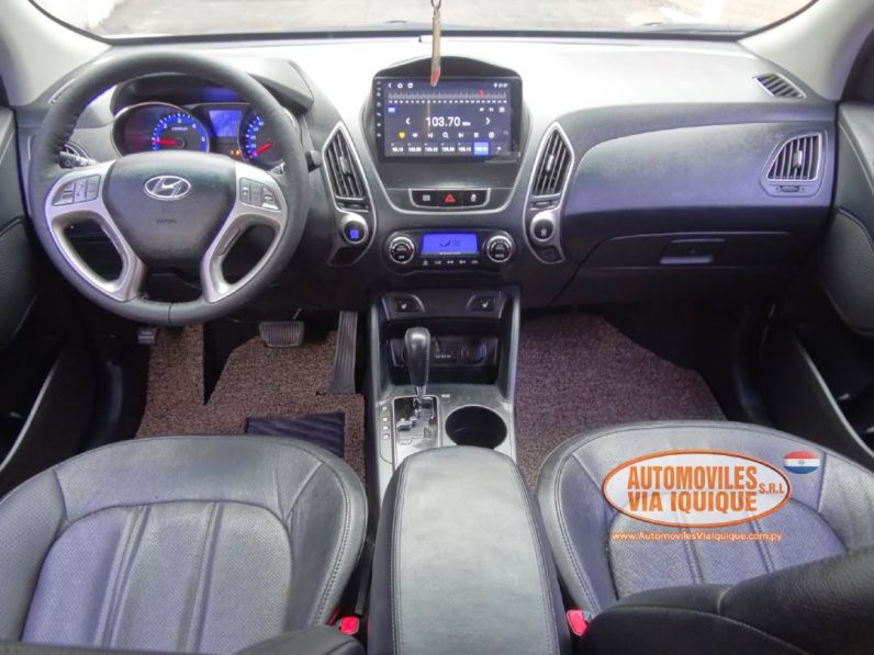 
								Hyundai Tucson full									