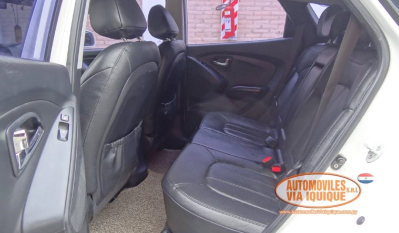 
								Hyundai Tucson full									