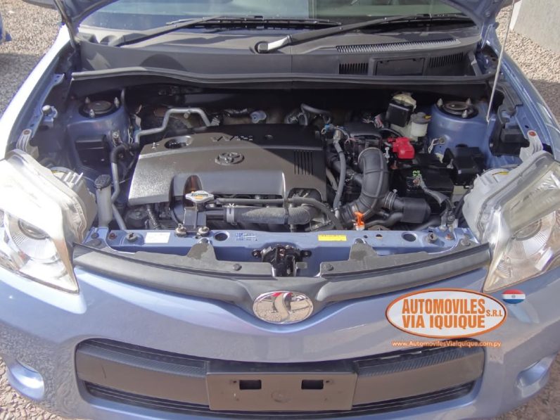 
								Toyota Sienta full									