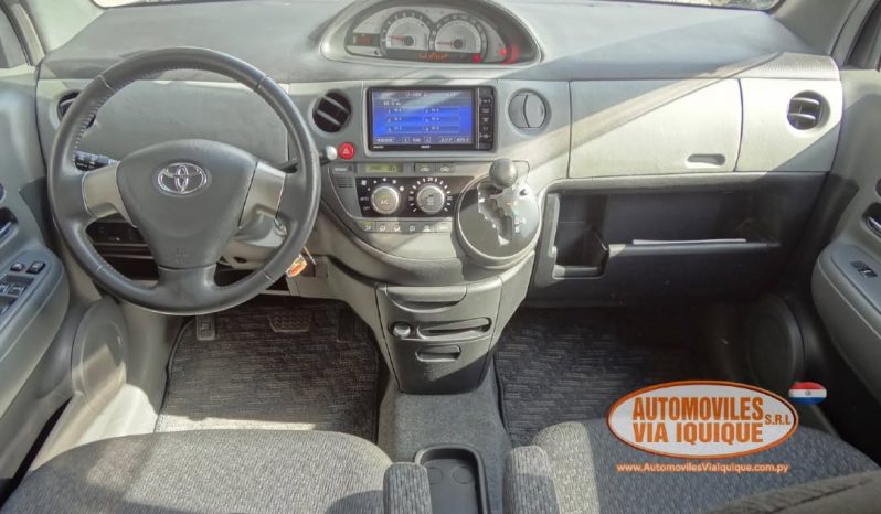 
								Toyota Sienta full									