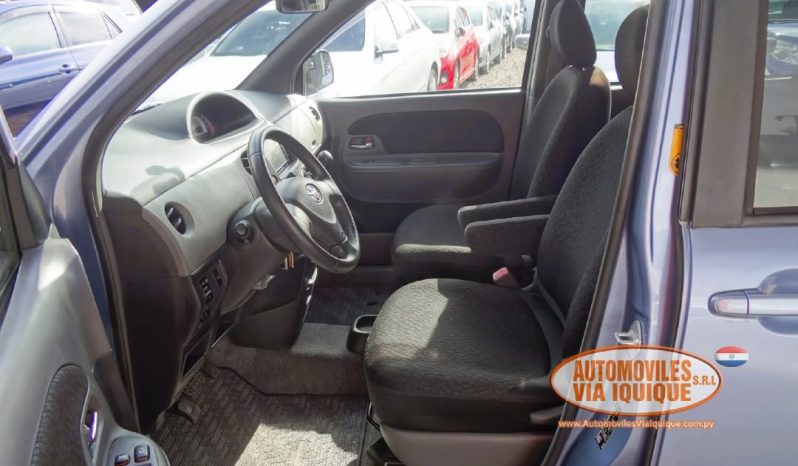 
								Toyota Sienta full									