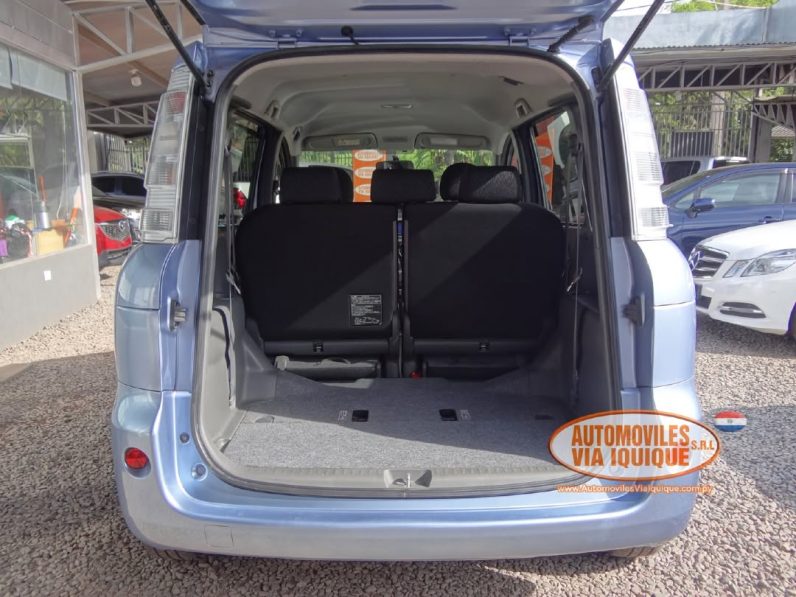 
								Toyota Sienta full									