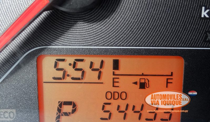 
								TOYOTA VITZ AÑO 2013 full									