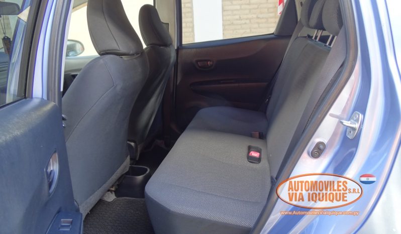 
								TOYOTA VITZ AÑO 2013 full									