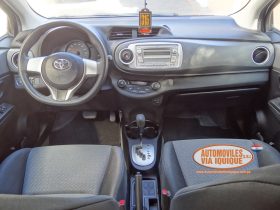 TOYOTA VITZ AÑO 2013