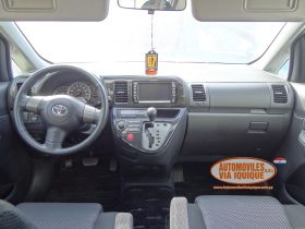 TOYOTA WISH 2003