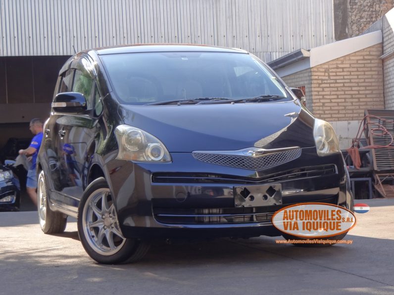 
								TOYOTA RACTIS AÑO 2010 full									