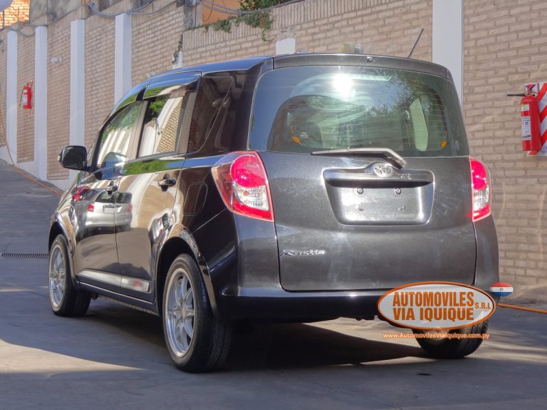 
								TOYOTA RACTIS AÑO 2010 full									