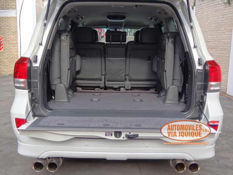 
								TOYOTA LAND CRUISER V8 AÑO 2008 full									