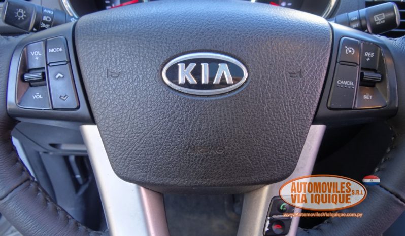 
								KIA SORENTO AÑO 2010 full									
