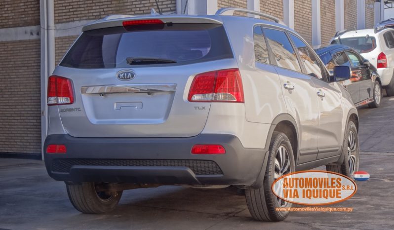 
								KIA SORENTO AÑO 2010 full									