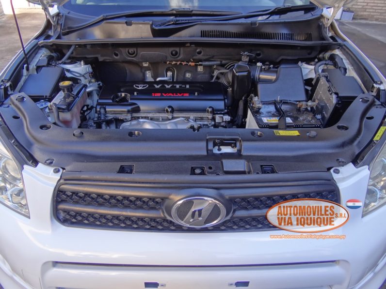 
								TOYOTA RAV4 AÑO 2006 full									