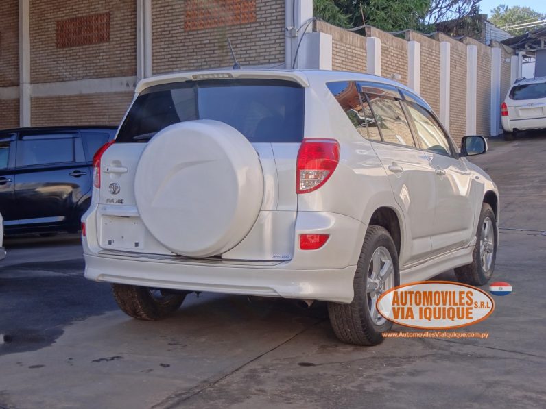 
								TOYOTA RAV4 AÑO 2006 full									