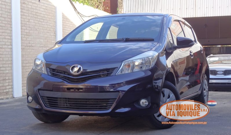 
								TOYOTA VITZ AÑO 2014 full									