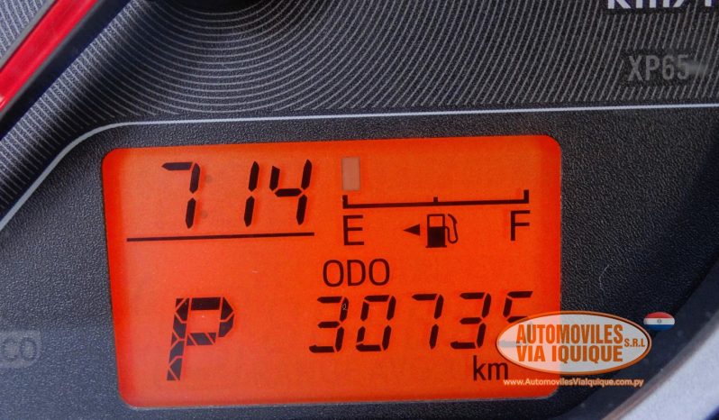 
								TOYOTA VITZ AÑO 2014 full									