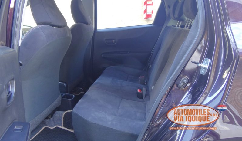 
								TOYOTA VITZ AÑO 2014 full									