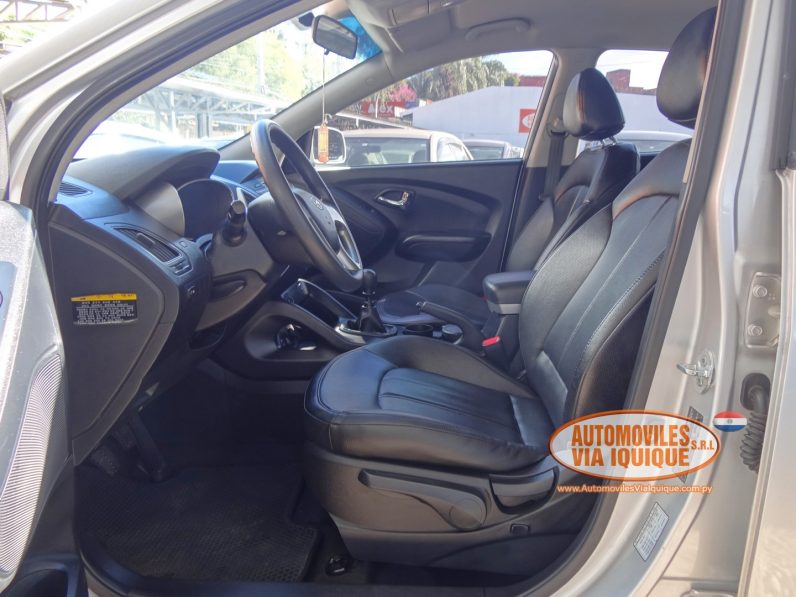 
								HYUNDAI TUCSON AÑO 2012 full									