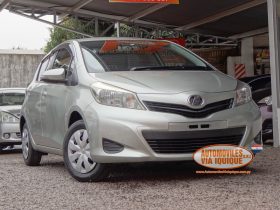 TOYOTA VITZ 2011
