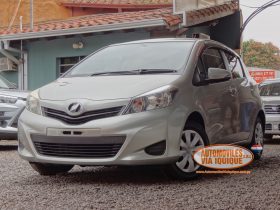 TOYOTA VITZ 2011