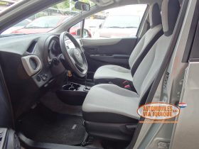 TOYOTA VITZ 2011