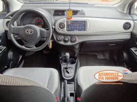 TOYOTA VITZ 2011