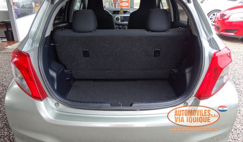
								TOYOTA VITZ 2011 full									
