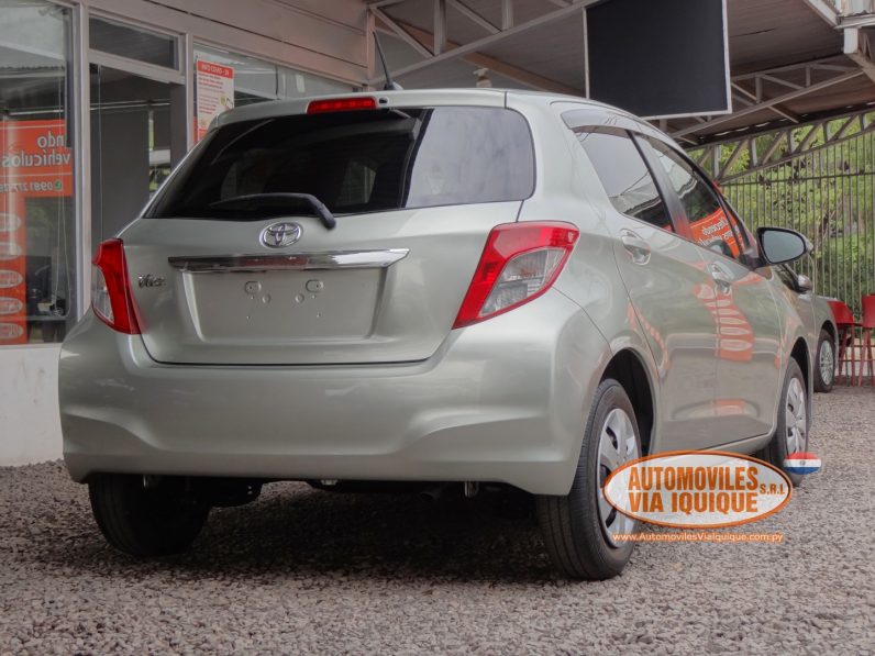 
								TOYOTA VITZ 2011 full									